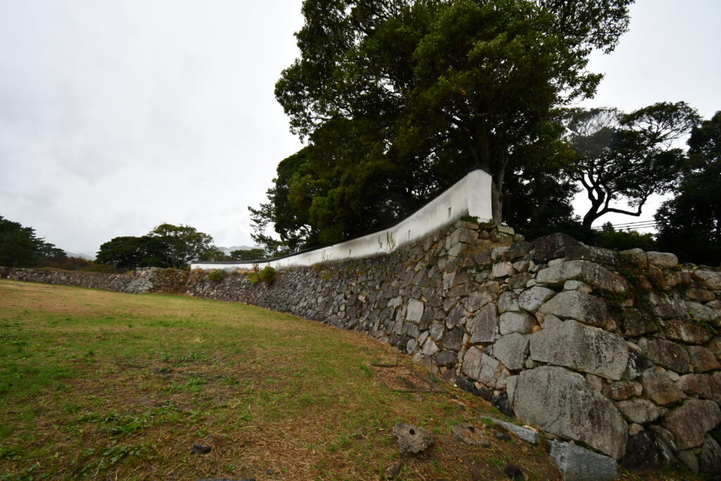 mon ishigaki dobei